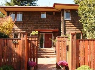 825 Coventry Rd, Kensington, CA 94707