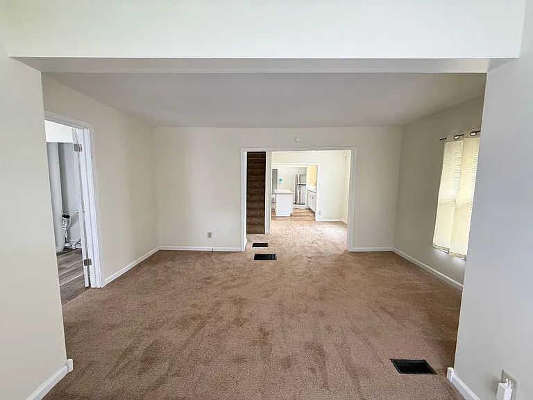 5420 E Michigan Ave — Photo 13
