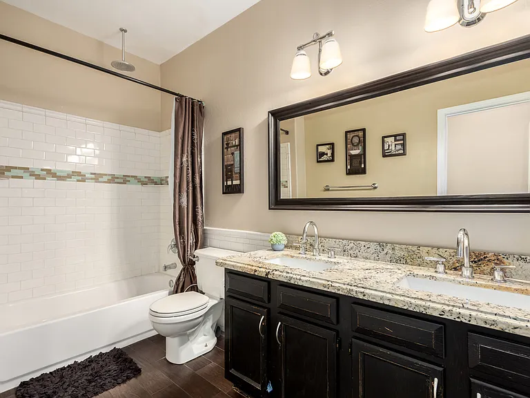 1126 N Melody Cir — Photo 17