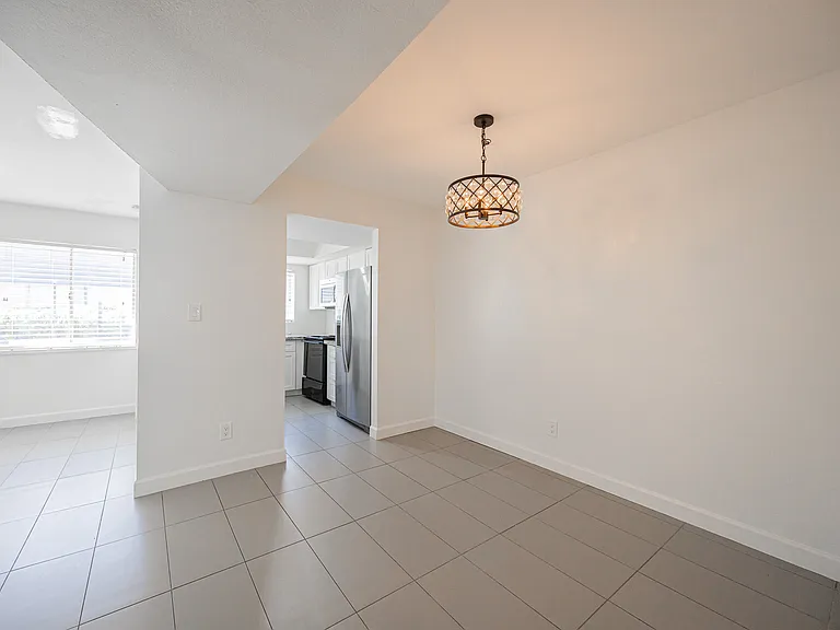1808 N 32nd St #104 — Photo 11