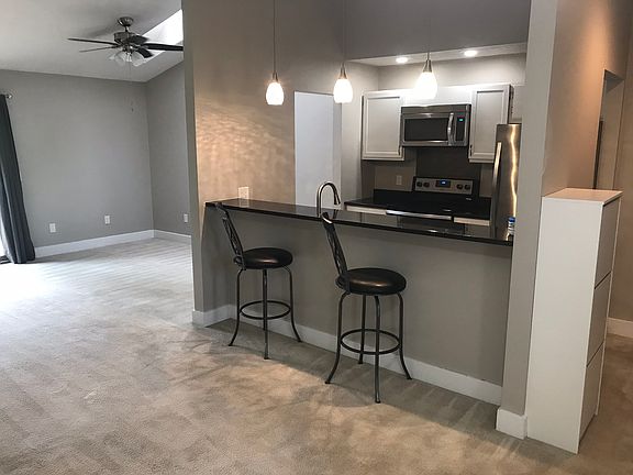 5th image of 2878 Miami Village Dr