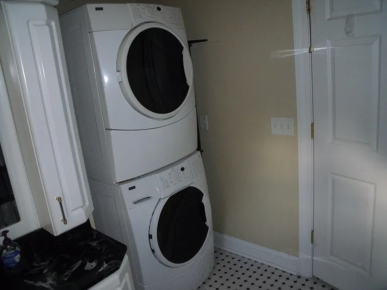 6 N Crooked Lake Dr — Photo 7