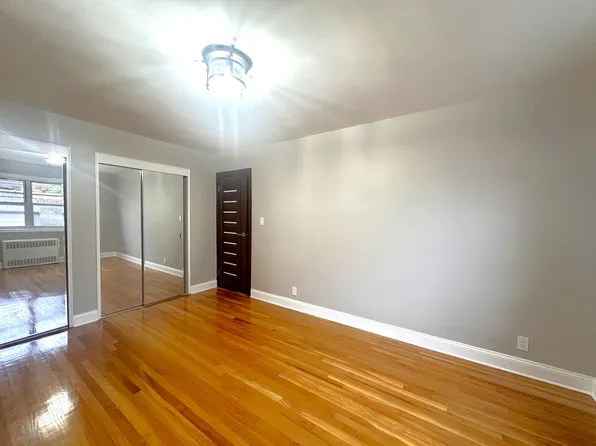 10-01 154th Street image 6 of 20