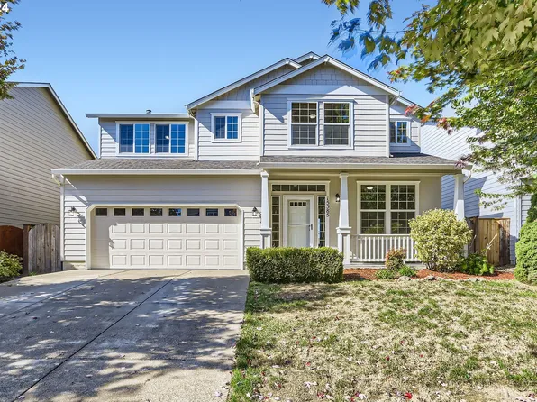 15585 SE Gladys Rose Way, Damascus, OR 97089