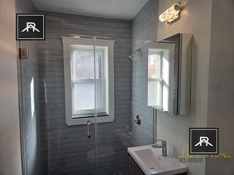 367 Tappan St #6 — Photo 10