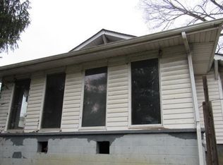 3249 Island Rd, Bristol, VA 24201