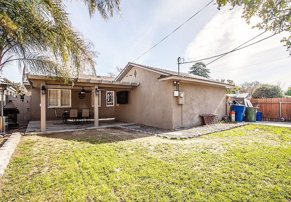 2nd image of 3308 N D St