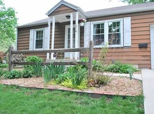 1516 W Sheley Rd, Independence, MO 64052