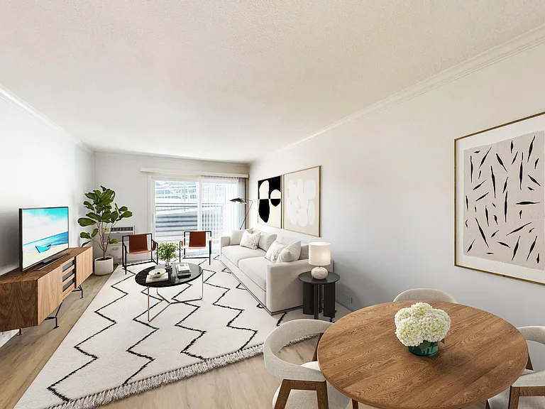 Eight 80 Newport Beach — Photo 25