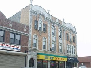 635 E 79th St, Chicago, IL 60619