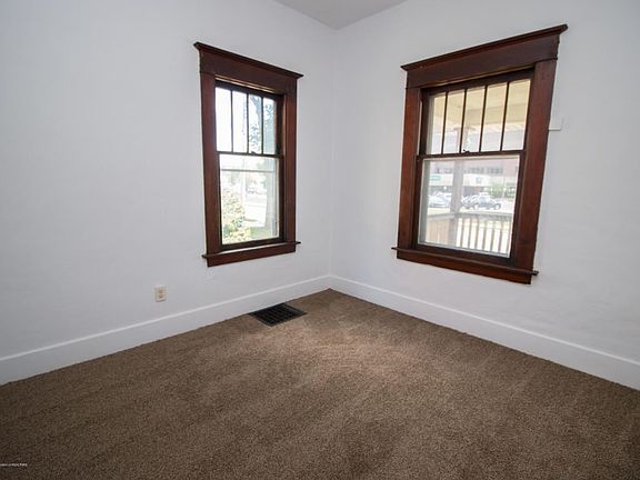 4th image of 717 Westmoreland Ave
