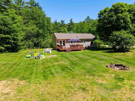 3rd image of 94 Hill Road