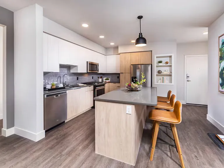 12550 120th Ave NE #547 — Photo 4