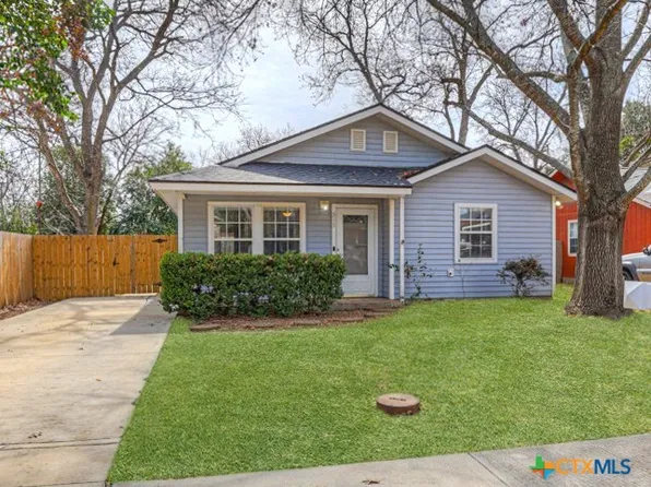 313 Armstrong St, San Marcos, TX 78666