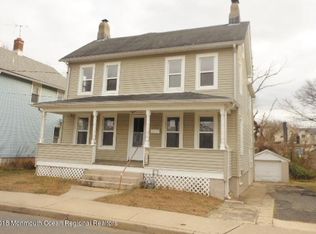 35 Oak St, Keyport, NJ 07735