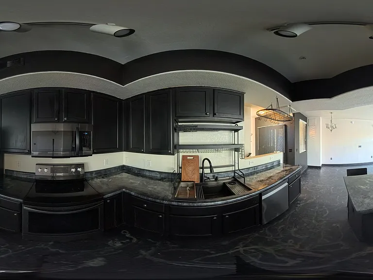 2402 E 5th St #1553 — Photo 11