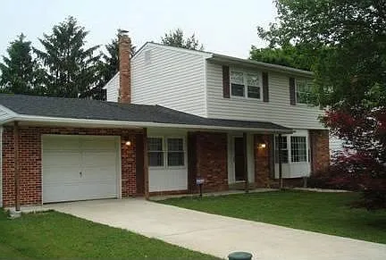 56 Worral Dr photo 1