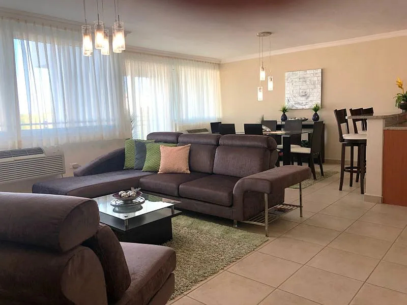 3 bed, 2.0 bath, $2,250 — Photo 3
