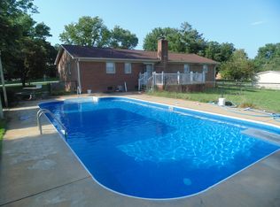 141 Longview Dr, Boiling Springs, SC 29316