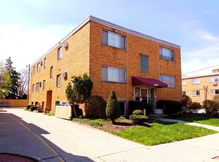 Opal Oaks, Lakewood, OH 44107