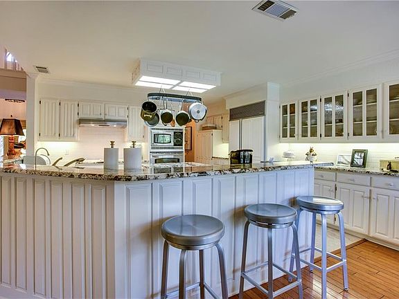 3rd image of 10409 County Road 1016
