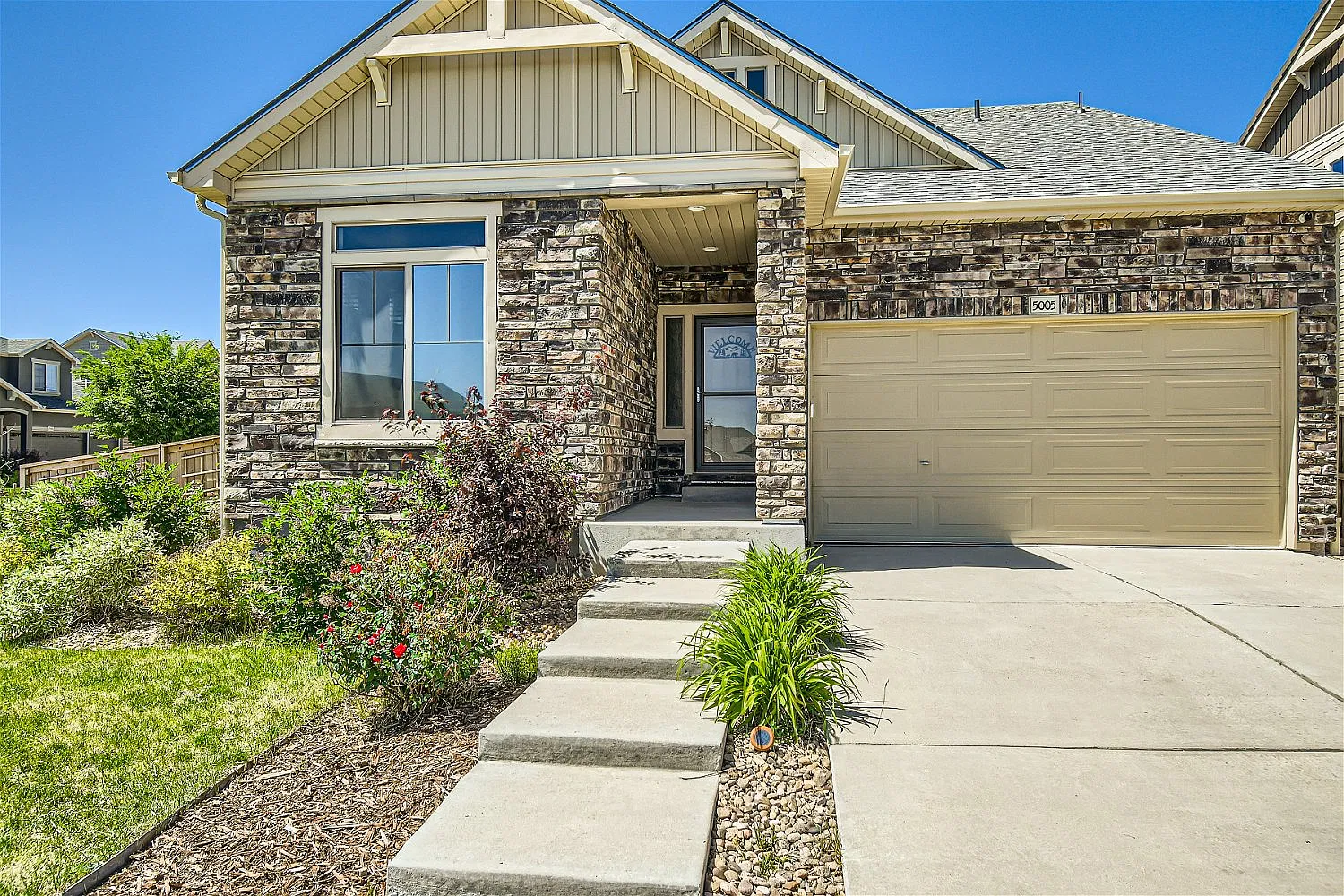 4 bed, 2651 sqft, $3,350 — Photo 2