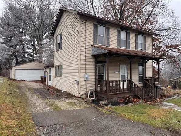 296 Lincoln St, Sharon, PA 16146