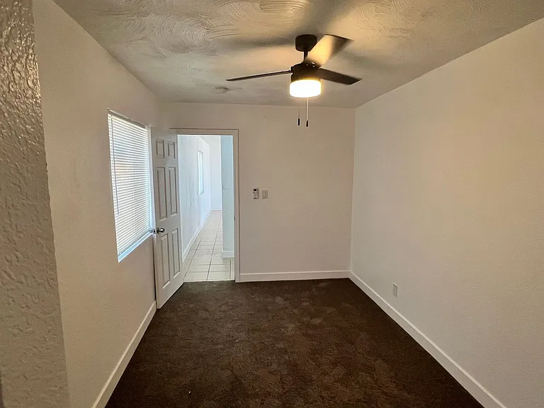 6104 Chia Ave — Photo 12