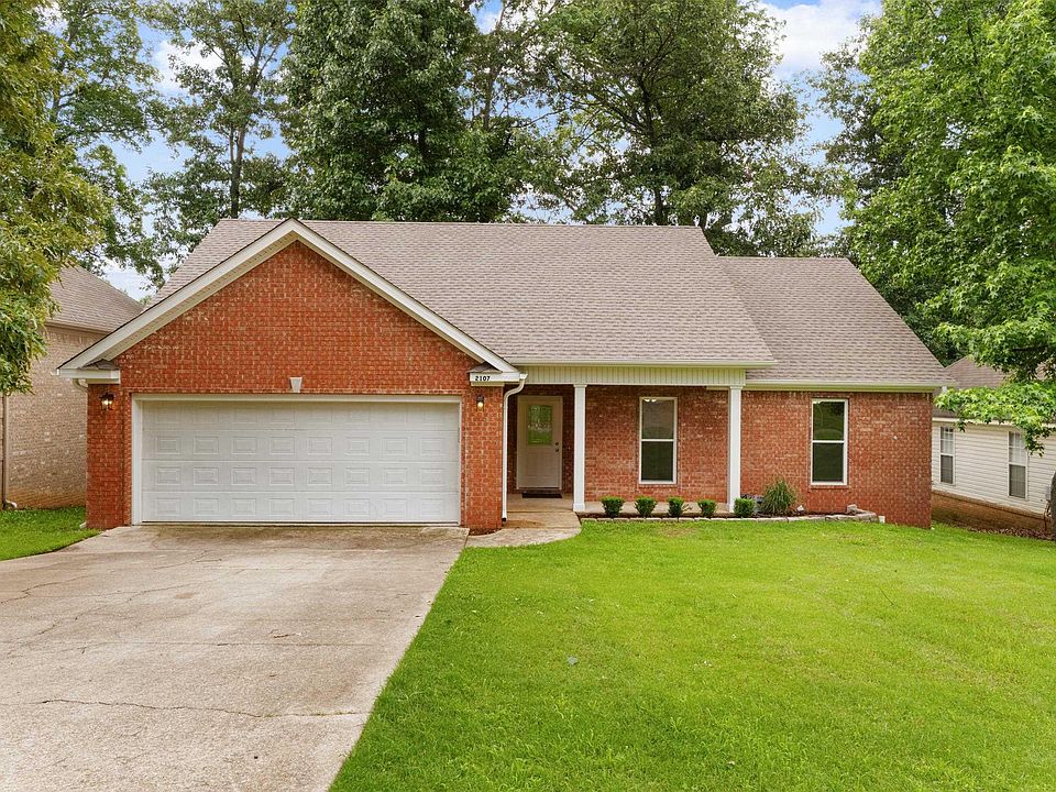 1st image of 2107 Sweet Gum Dr
