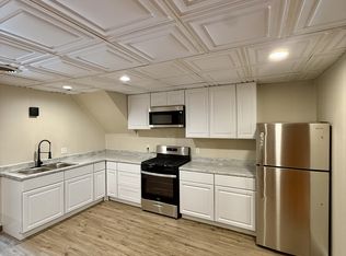 50-52 E 7th St - 52 Lower, Oswego, NY 13126
