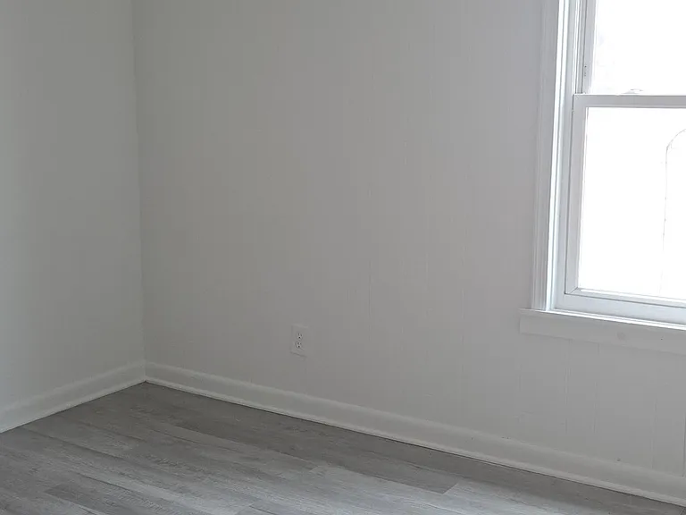 426 Poplar St #2 — Photo 11