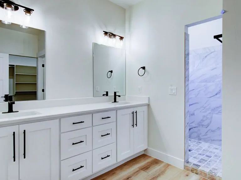 2875 Cody Dr #7 — Photo 37