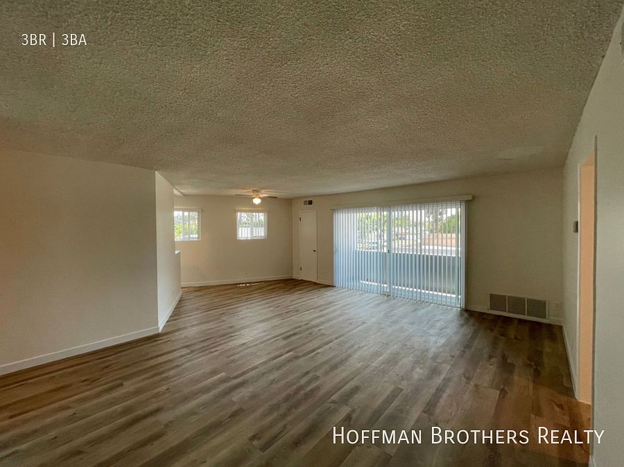 1st image of 6035 Whitsett Ave #308