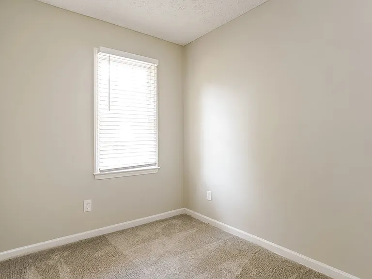 116 Elmridge Dr — Photo 16