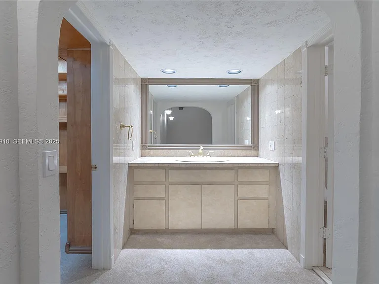 19212 NE 25th Ave #283D — Photo 14