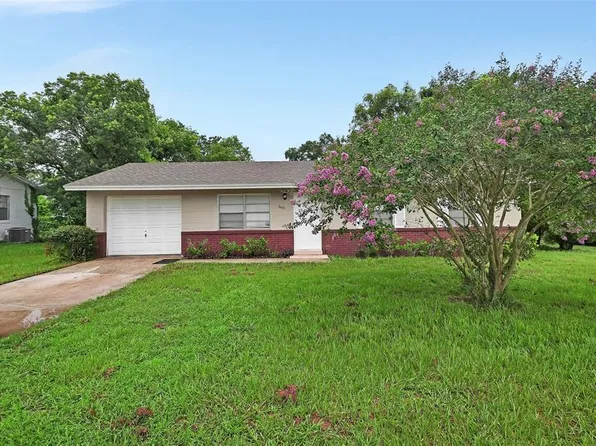 365 W Lansdowne Ave, Orange City, FL 32763