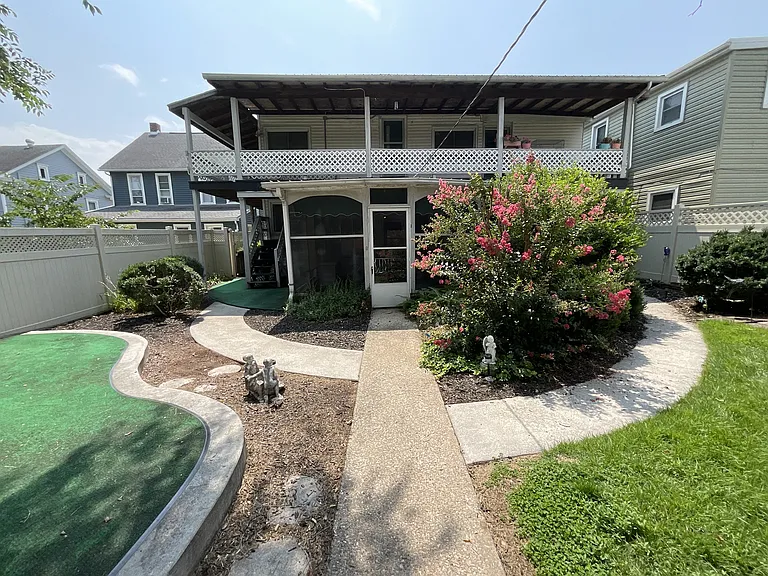 58 E Stevens St #1 — Photo 10