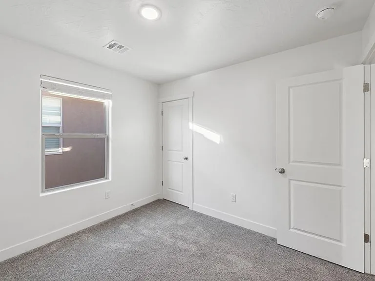 5848 S Challenger Way — Photo 47