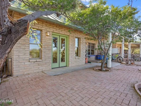 3021 N Gaia Pl, Tucson, AZ 85745