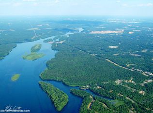 1053 Peninsula Xing, Evans, GA 30809