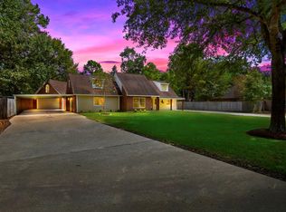 906 Shadberry Dr, Magnolia, TX 77354