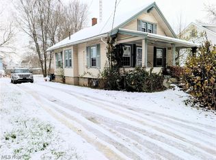 319 Crestmont Ave NE, Canton, OH 44704