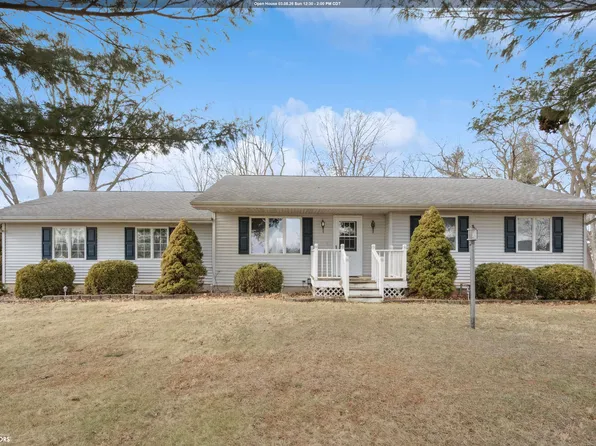 12590 148th Ave, West Burlington, IA 52655