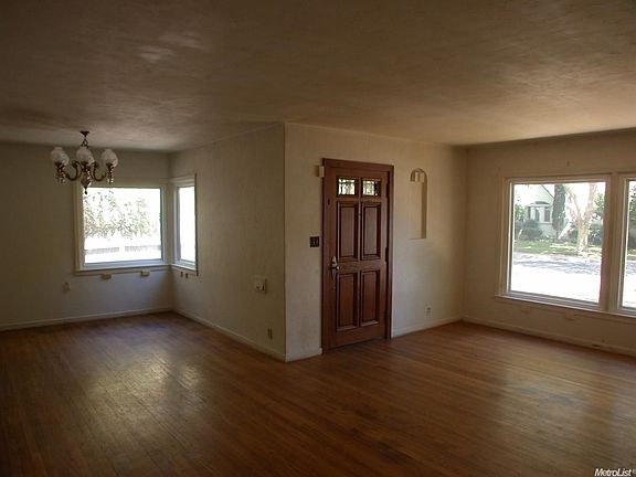 3rd image of 2608 Castro Way