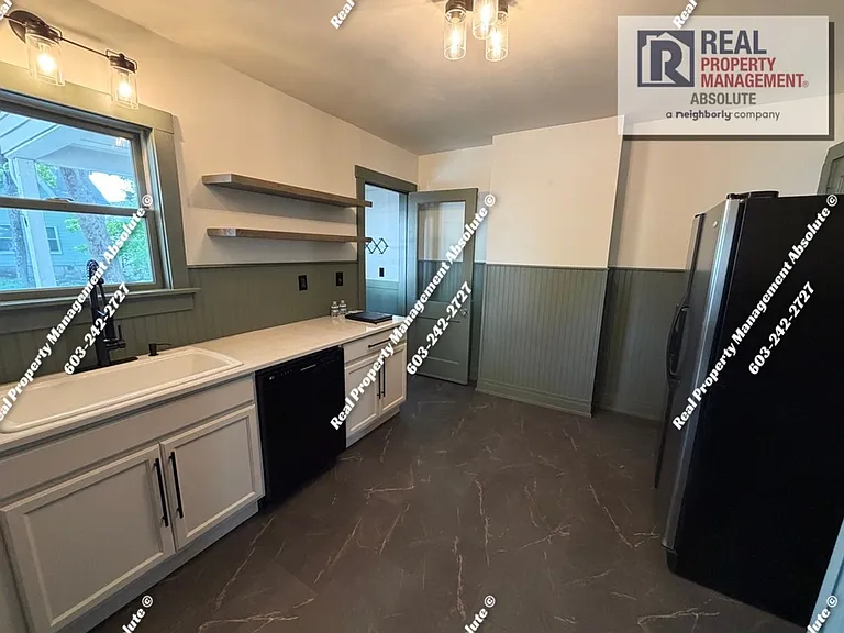 357 Bridge St — Photo 14