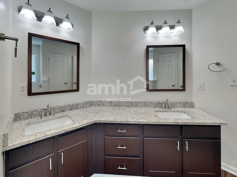 643 Bartow Dr — Photo 14