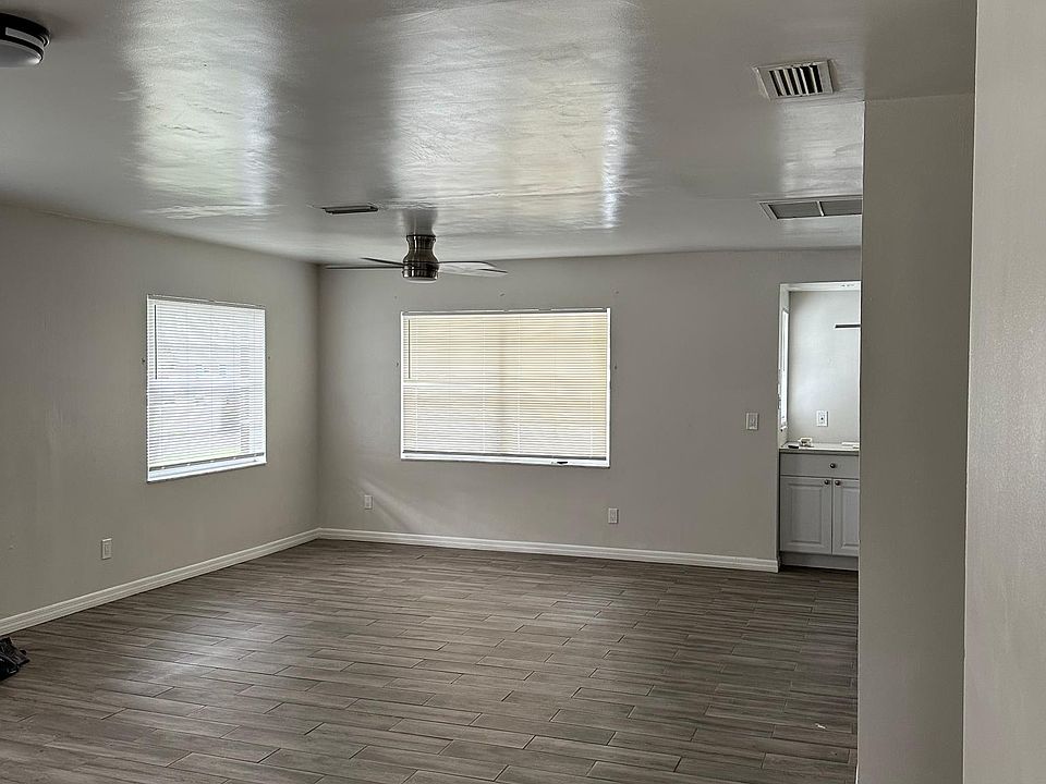 1st image of 3605 E Royal Palm Cir