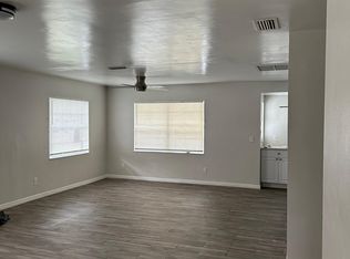 3605 E Royal Palm Cir, Tampa, FL 33629