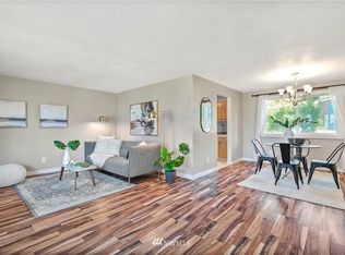 1718 Blaine Ave NE, Renton, WA 98056