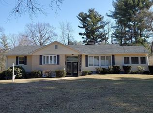 44 Brooklawn Rd, Wilbraham, MA 01095